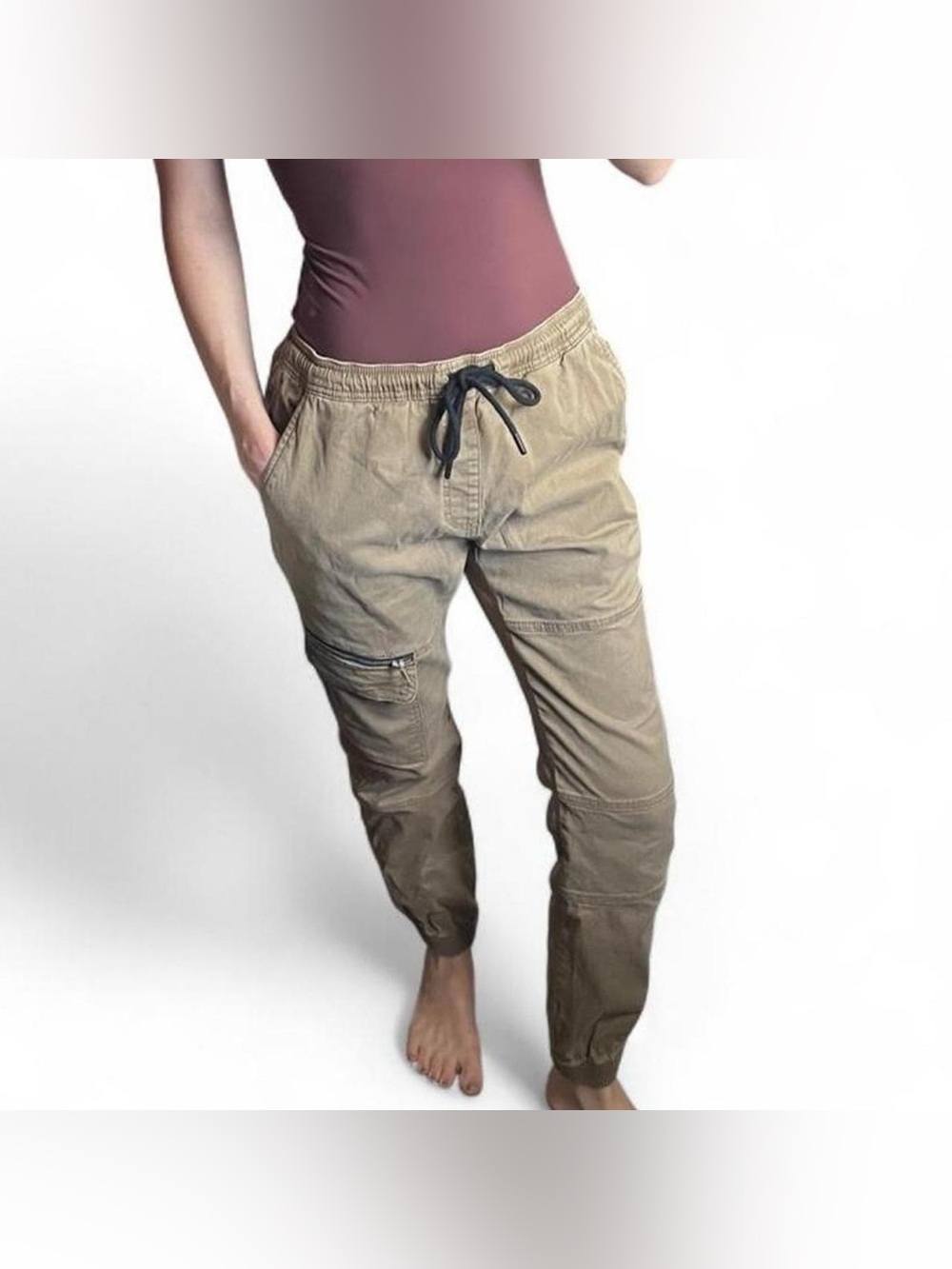 Brooklyn Cloth tan cargo joggers